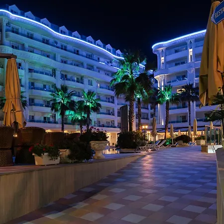 Апартаменты Dajmon Sea View Голем