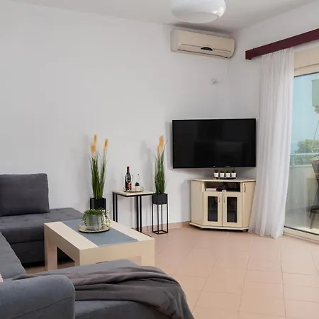 Dajmon Sea View Апартаменты