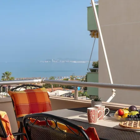 Dajmon Sea View Апартаменты